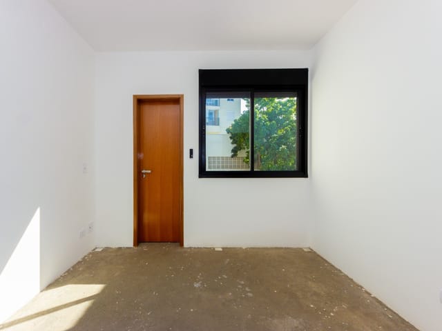 Sobrado com 165m² 3 quartos e 2 banheiros, à venda, no bairro Saude em São Paulo