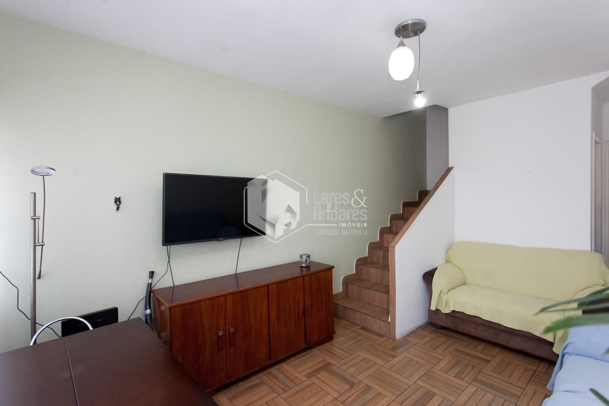 Sobrado à venda com 2 quartos, 76m² - Foto 1