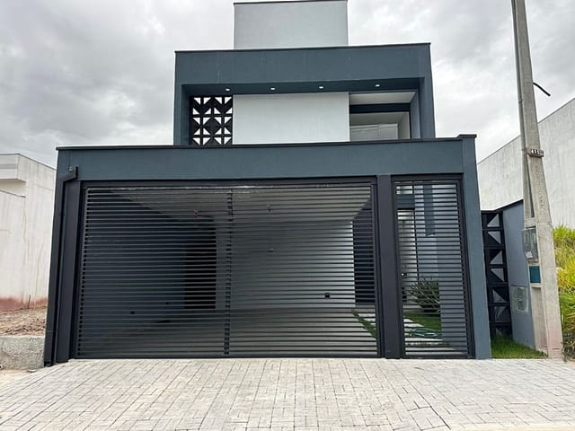 Foto do Sobrado - Sobrado com 4 dormitórios à venda, 182 m² por R$ 990.000,00 - Portal dos Pássaros - São José dos Campos/SP | INDEPENDENCE NEGOCIOS IMOBILIARIOS LTDA