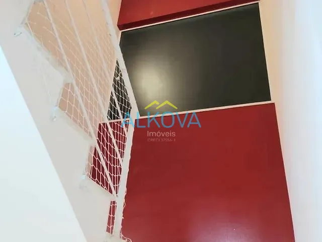 Sobrado com 125m² 3 quartos e 2 banheiros, à venda, no bairro Jardim das Indústrias em São José dos Campos