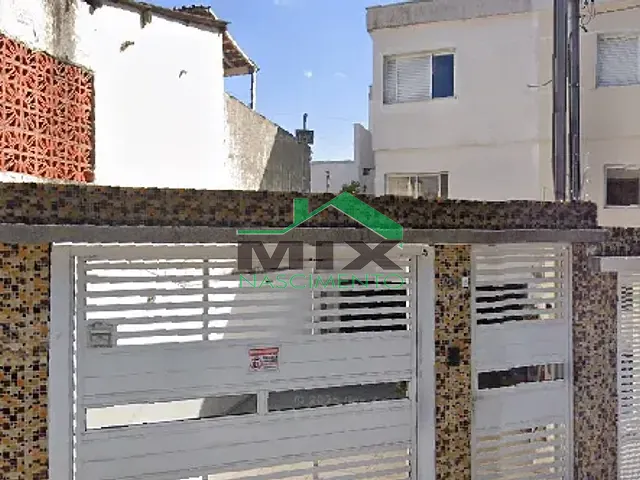 Sobrado 3 quartos e 2 banheiros, para alugar, no bairro Taboão em Diadema
