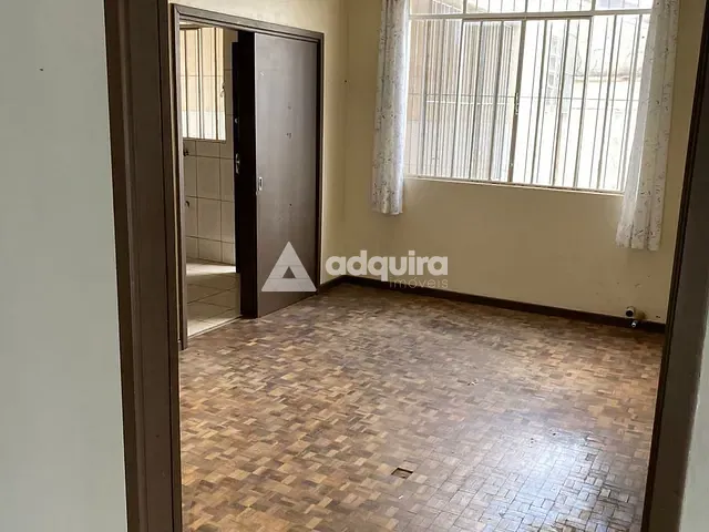 Sobrado com 532m², à venda, no bairro Orfãs em Ponta Grossa