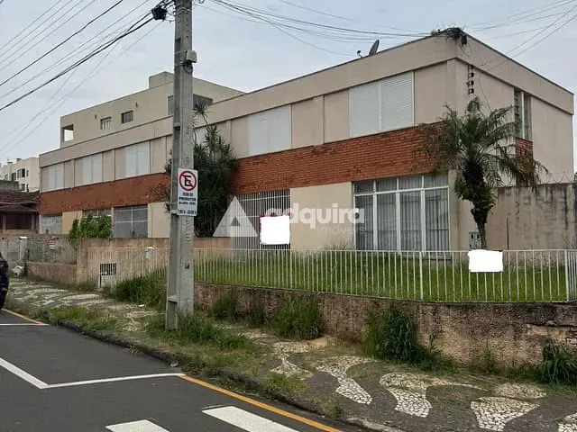 Sobrado com 532m², à venda, no bairro Orfãs em Ponta Grossa