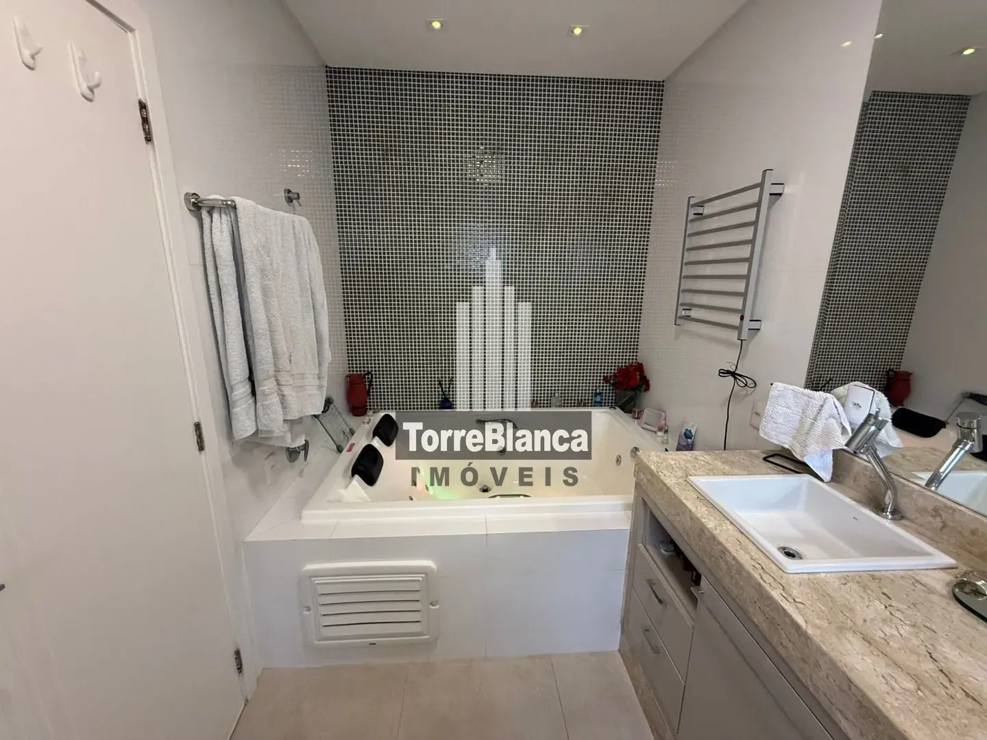 Sobrado, 3 quartos, 284 m² - Foto 38
