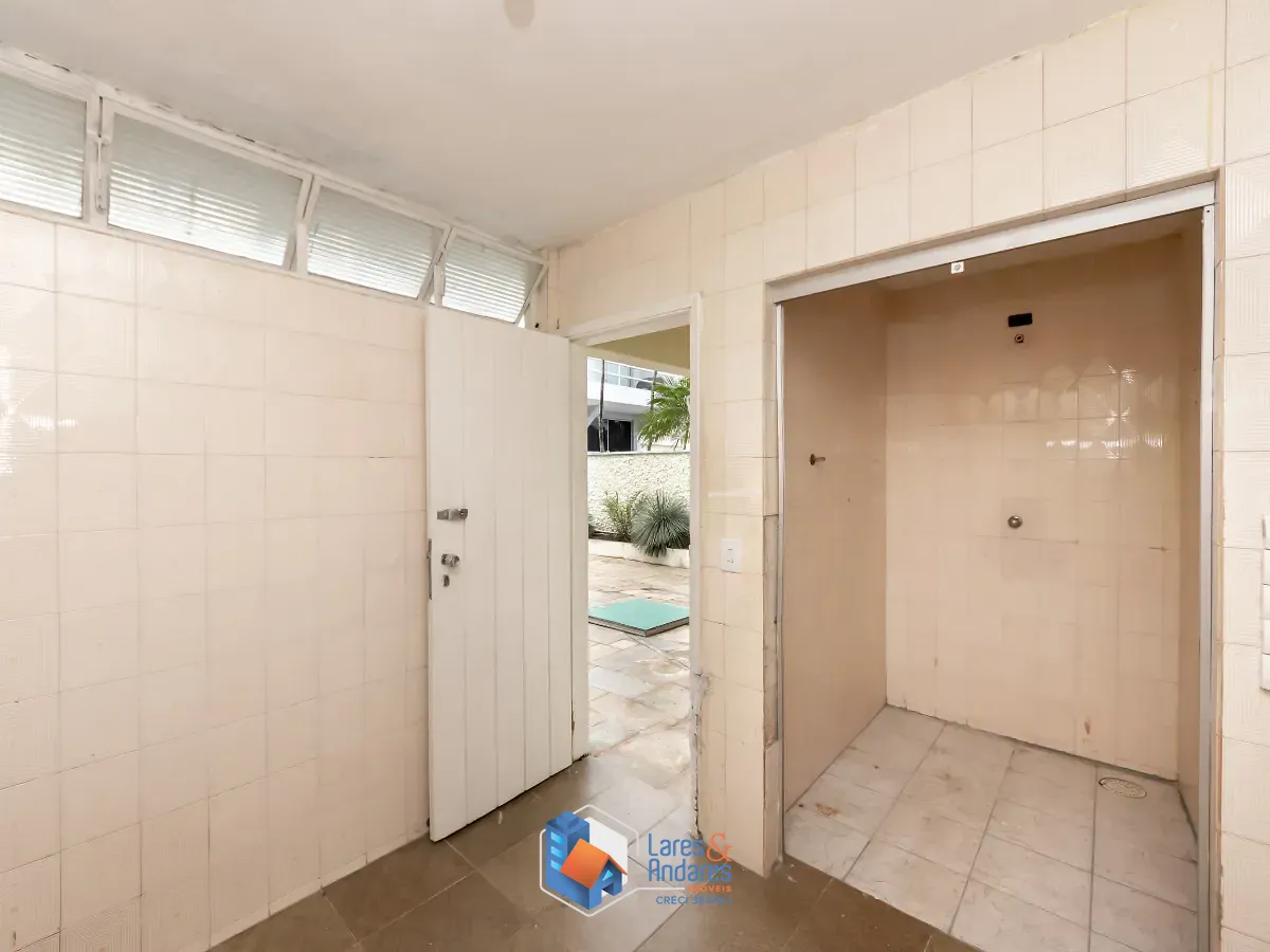 Sobrado, 5 quartos, 439 m² - Foto 55
