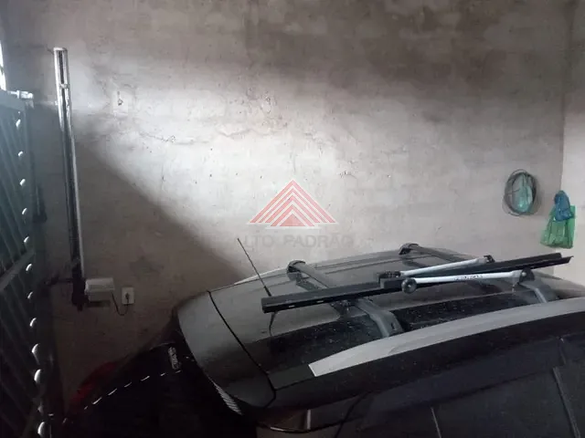 Sobrado com 248m² 5 quartos e 3 banheiros, à venda, no bairro Jardim Zaira em Mauá