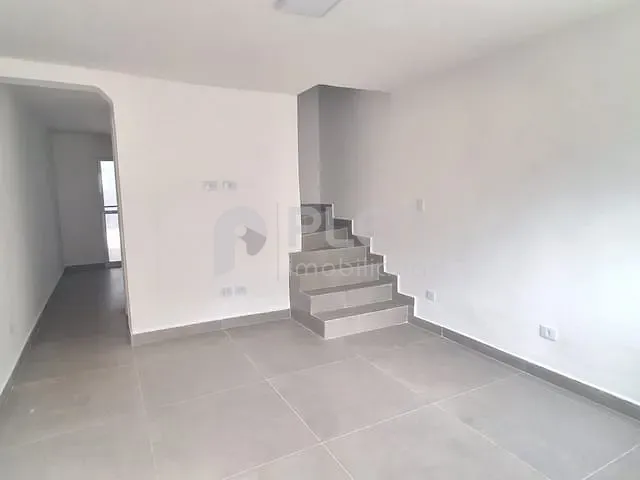 Sobrado 2 quartos e 2 banheiros, para alugar, no bairro Imirim em São Paulo