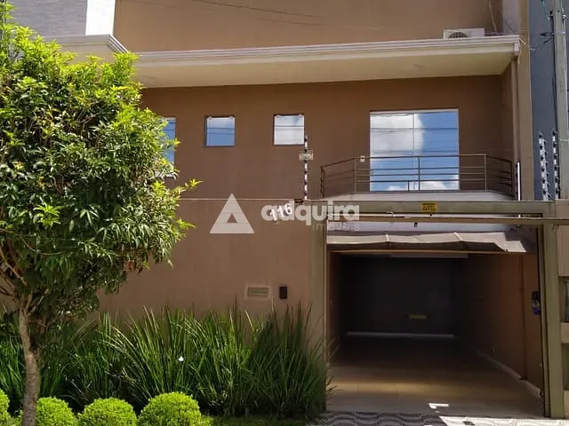Sobrado com 90m² 3 quartos e 2 banheiros, à venda, no bairro Contorno em Ponta Grossa