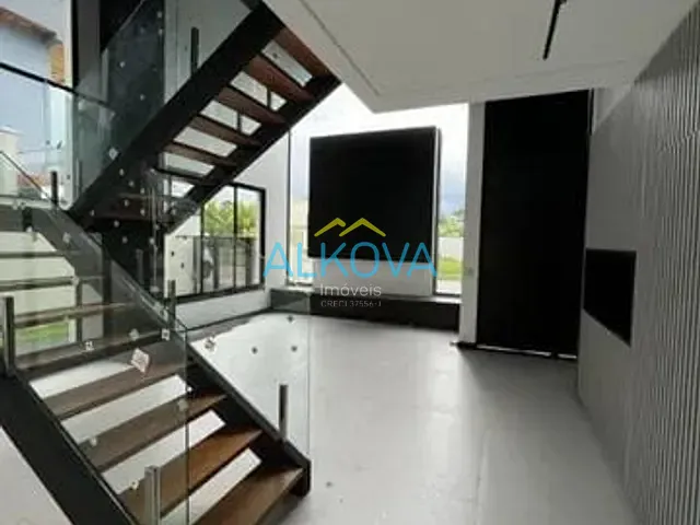 Sobrado com 700m² 4 quartos e 4 banheiros, à venda, no bairro Condomínio Reserva do Paratehy em São José dos Campos