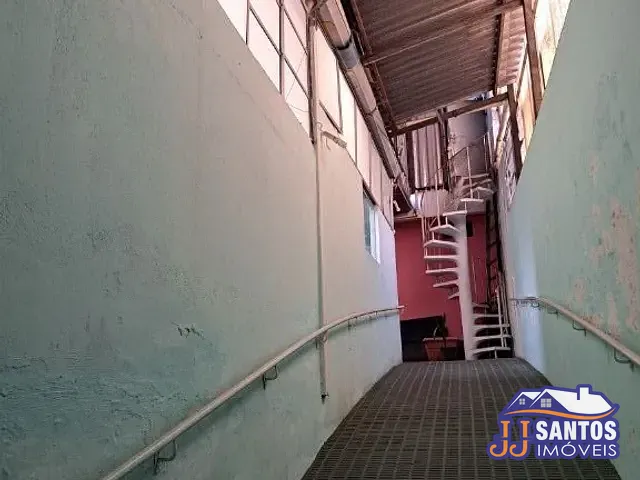Sobrado com 219m² 2 quartos e 3 banheiros, à venda, no bairro Quinta da Paineira em São Paulo