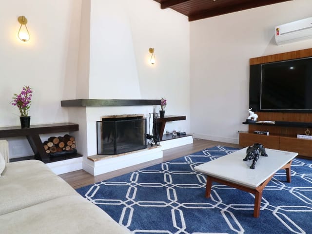 Foto do Sobrado - Sobrado para venda em Tremembé com 3 quartos, sendo 3 suítes, 294m² | Lares e Andares Imóveis