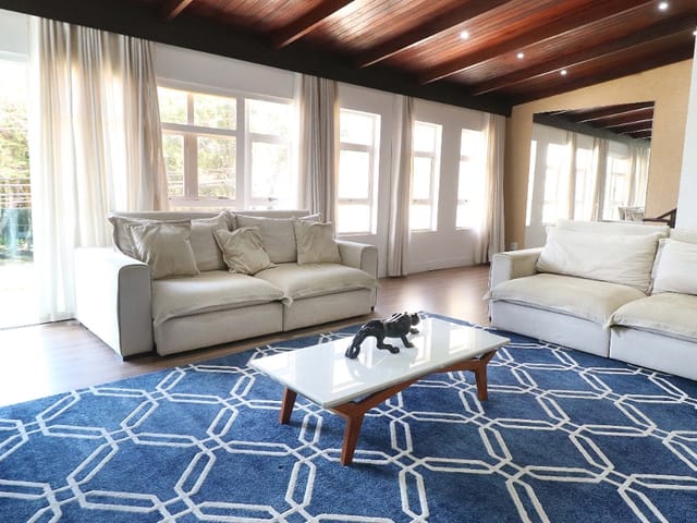 Foto do Sobrado - Sobrado para venda em Tremembé com 3 quartos, sendo 3 suítes, 294m² | Lares e Andares Imóveis