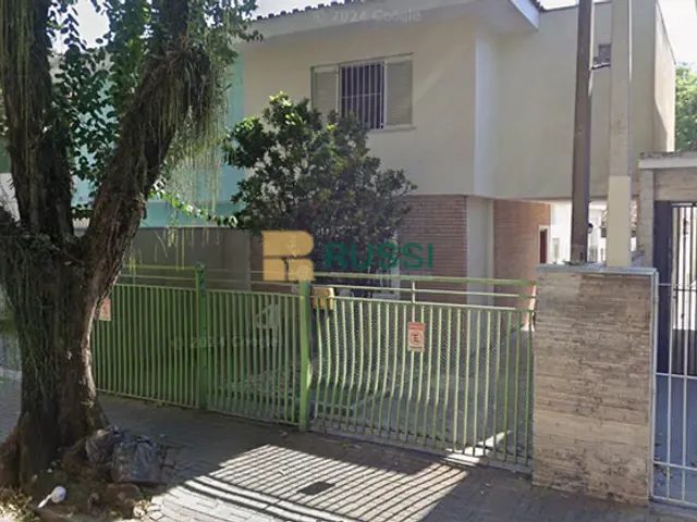 Sobrado com 190m² 3 quartos e 2 banheiros, à venda, no bairro Vila Betânia em São José dos Campos