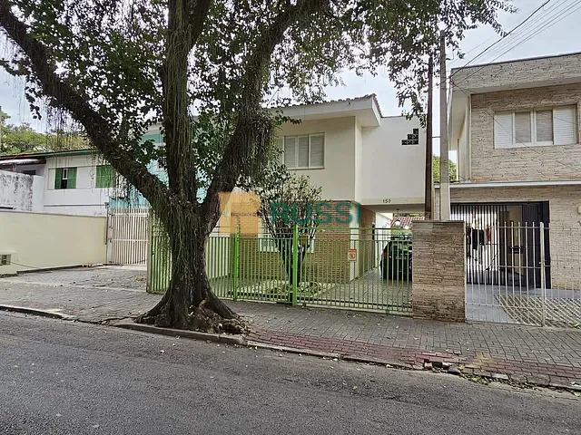 Sobrado com 190m² 3 quartos e 2 banheiros, à venda, no bairro Vila Betânia em São José dos Campos