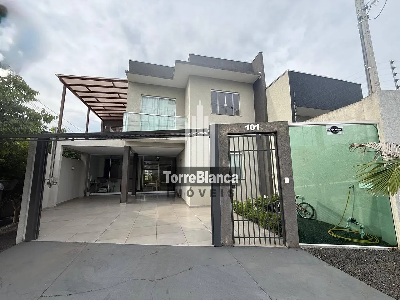 Sobrado, 3 quartos, 170 m² - Foto 1