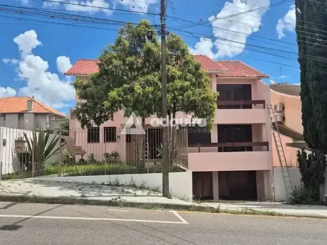 Sobrado 4 quartos e 3 banheiros, para alugar, no bairro Estrela em Ponta Grossa