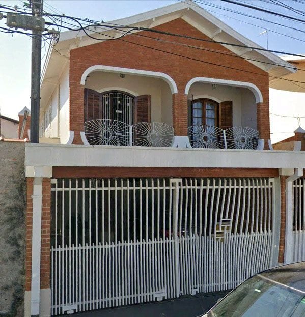 Sobrado com 4 dormitórios à venda, 206 m² por R$ 750.000,00
