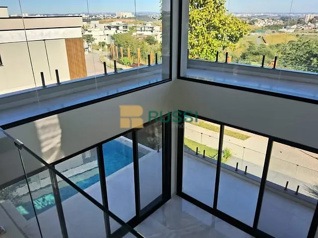 Sobrado com 530m² 4 quartos e 4 banheiros, à venda, no bairro Condomínio Residencial Alphaville I em São José dos Campos