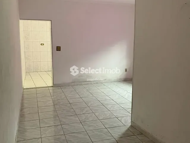 Sobrado com 200m² 3 quartos e 2 banheiros, à venda, no bairro Vila Dirce em Mauá