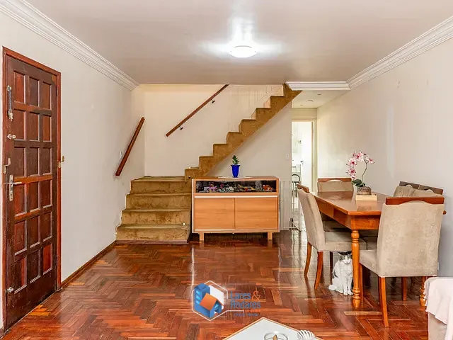 Sobrado com 396m² 3 quartos e 4 banheiros, à venda, no bairro Jardim Umuarama em São Paulo