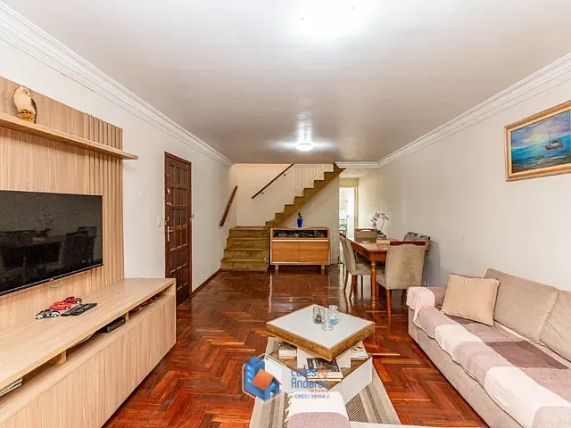 Sobrado com 396m² 3 quartos e 4 banheiros, à venda, no bairro Jardim Umuarama em São Paulo