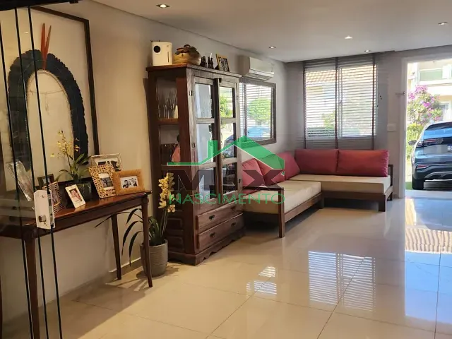 Sobrado com 110m² 3 quartos e 2 banheiros, à venda, no bairro Taboão em São Bernardo do Campo