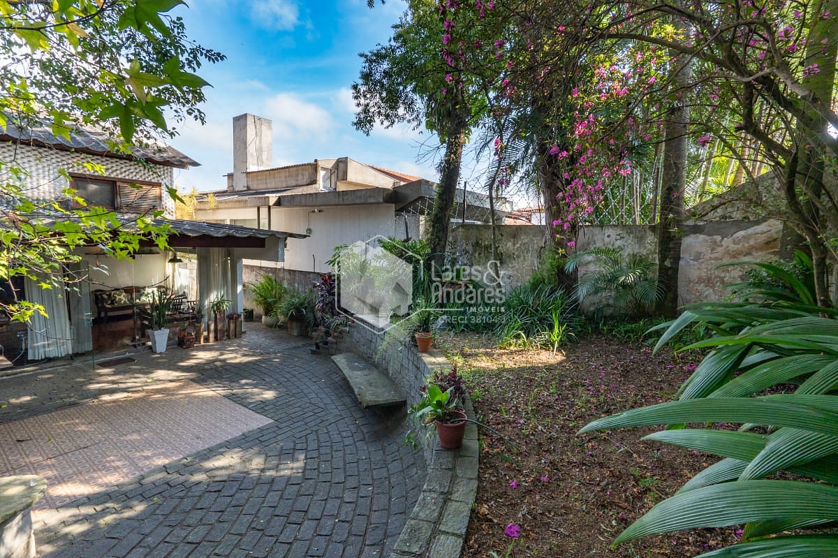 Casa, 3 quartos, 240 m² - Foto 32