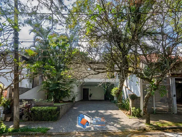 Casa com 240m² 3 quartos e 3 banheiros, à venda, no bairro Jardim Leonor em São Paulo