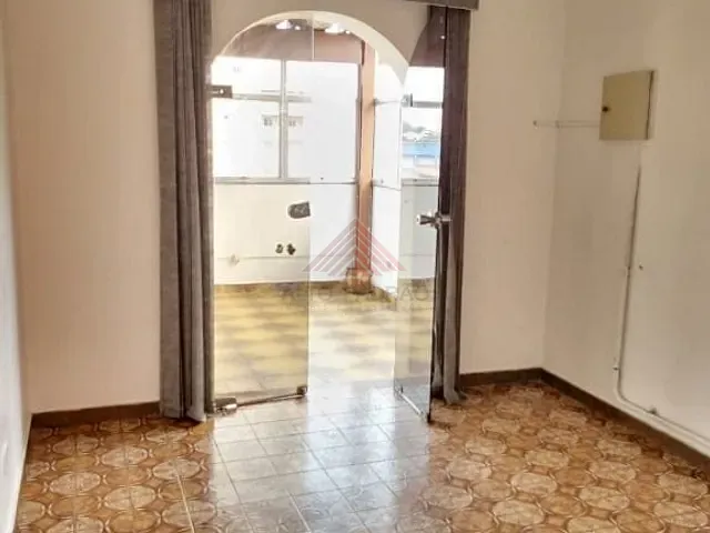 Sobrado com 423m² 4 quartos e 3 banheiros, à venda, no bairro Matriz em Mauá