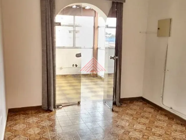 Sobrado com 423m² 4 quartos e 3 banheiros, à venda, no bairro Matriz em Mauá