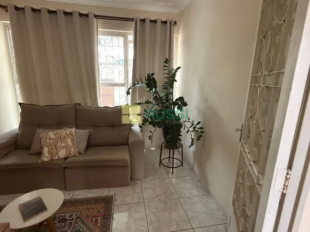 Sobrado com 388m² 4 quartos e 3 banheiros, à venda, no bairro Jardim das Indústrias em São José dos Campos