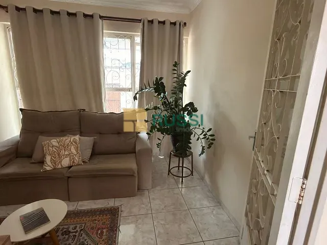 Sobrado com 388m² 4 quartos e 3 banheiros, à venda, no bairro Jardim das Indústrias em São José dos Campos