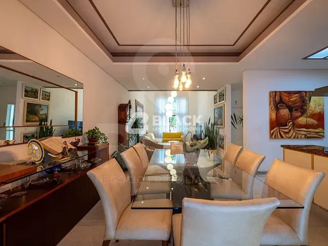 Sobrado com 250m² 3 quartos e 3 banheiros, à venda ou para alugar, no bairro Vila Haro em Sorocaba