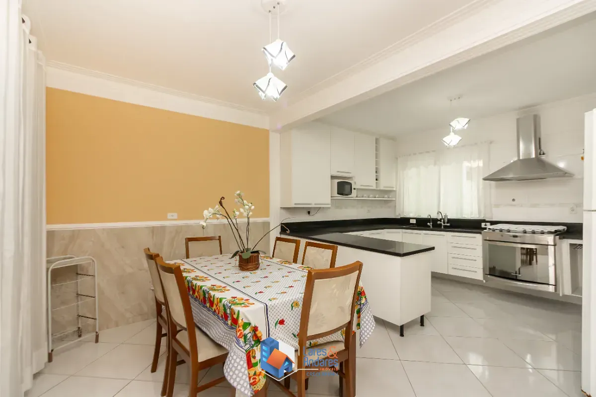 Casa, 3 quartos, 172 m² - Foto 2