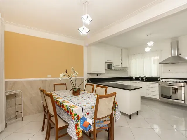 Casa com 364m² 3 quartos e 3 banheiros, à venda, no bairro Jardim Maristela em São Paulo