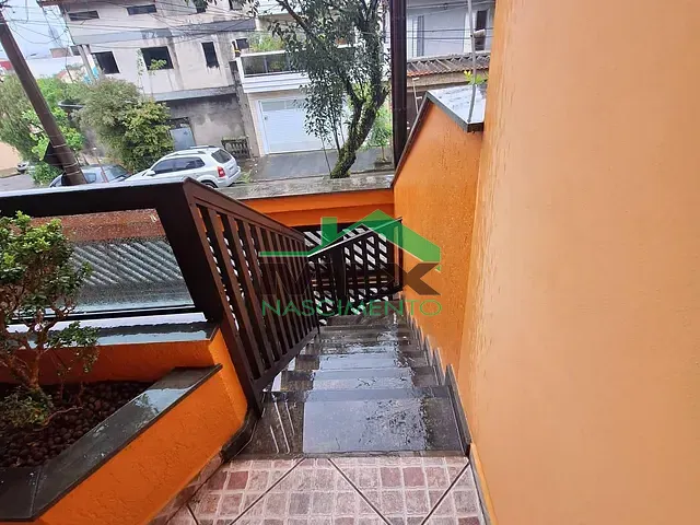 Sobrado com 126m² 3 quartos e 3 banheiros, à venda ou para alugar, no bairro Taboão em São Bernardo do Campo