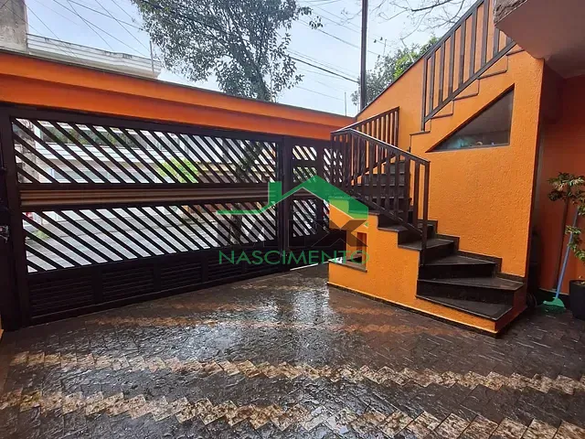 Sobrado com 126m² 3 quartos e 3 banheiros, à venda ou para alugar, no bairro Taboão em São Bernardo do Campo