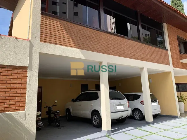 Sobrado com 689m² 6 quartos e 5 banheiros, à venda, no bairro Jardim Esplanada em São José dos Campos