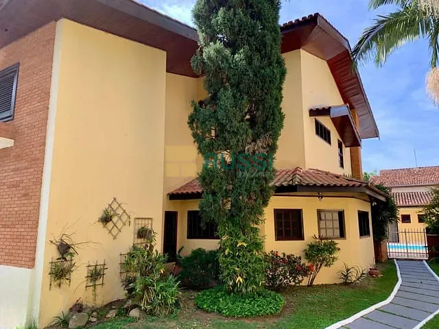 Sobrado com 689m² 6 quartos e 5 banheiros, à venda, no bairro Jardim Esplanada em São José dos Campos