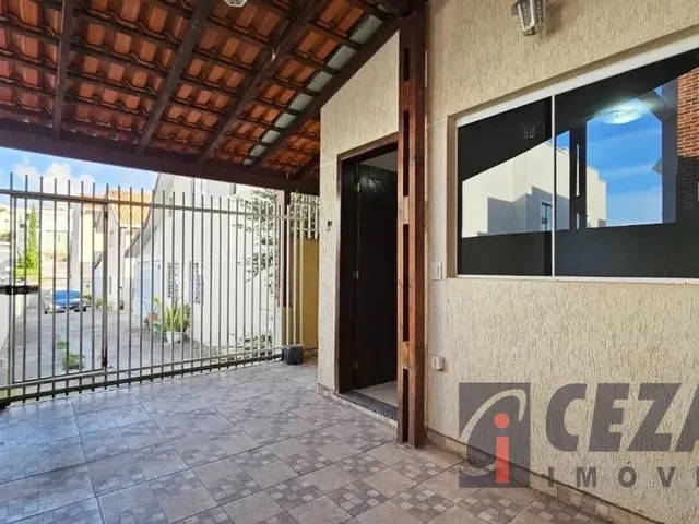 Sobrado 3 quartos e 2 banheiros, à venda, no bairro Bairro Alto em Curitiba
