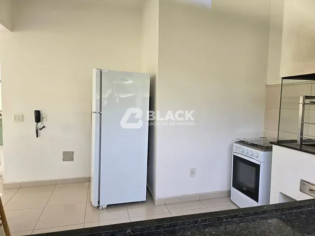 Sobrado com 229m² 4 quartos e 3 banheiros, à venda ou para alugar, no bairro Jardim Pagliato em Sorocaba