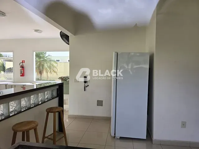 Sobrado com 229m² 4 quartos e 3 banheiros, à venda ou para alugar, no bairro Jardim Pagliato em Sorocaba