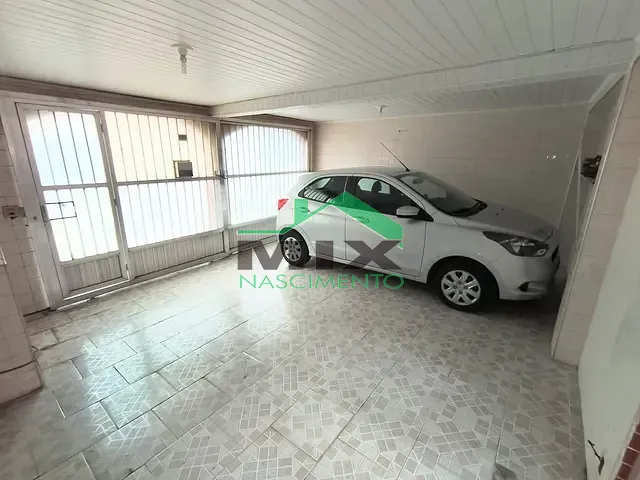 Sobrado com 150m² 3 quartos e 2 banheiros, à venda, no bairro Taboão em Diadema