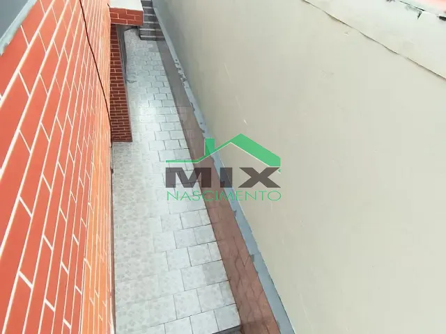 Sobrado com 150m² 3 quartos e 2 banheiros, à venda, no bairro Taboão em Diadema