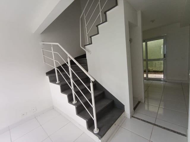 Foto do Sobrado - Sobrado com 2 dormitórios à venda, 60 m² por R$ 390.000,00 - Jardim Paulista - São José dos Campos/SP | INDEPENDENCE NEGOCIOS IMOBILIARIOS LTDA