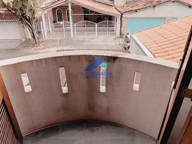 Sobrado com 144m² 3 quartos e 3 banheiros, à venda, no bairro Jardim das Indústrias em São José dos Campos