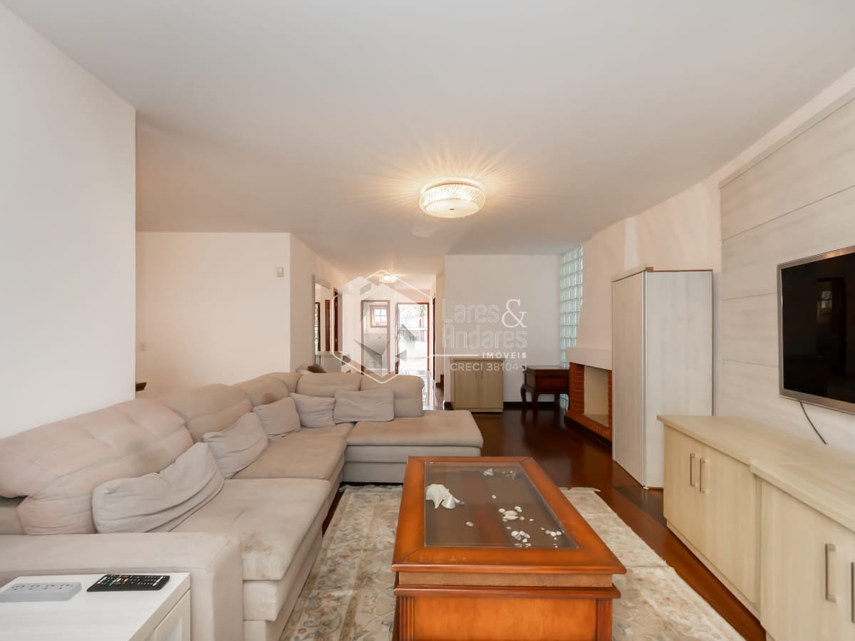 Sobrado, 4 quartos, 301 m² - Foto 2