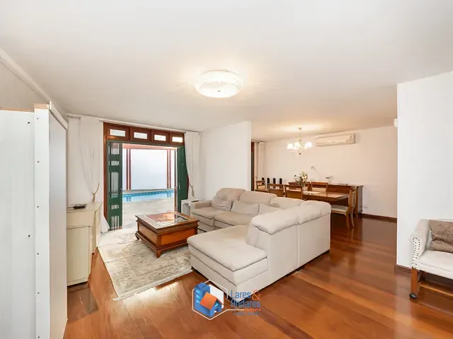 Sobrado com 301m² 4 quartos e 4 banheiros, à venda, no bairro Vila Sônia em São Paulo