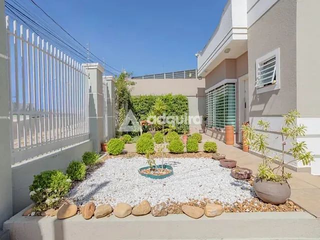 Sobrado com 432m² 3 quartos e 4 banheiros, à venda, no bairro Jardim Carvalho em Ponta Grossa