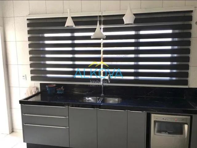 Sobrado com 300m² 4 quartos e 3 banheiros, à venda, no bairro Condomínio Terras do Vale em Caçapava